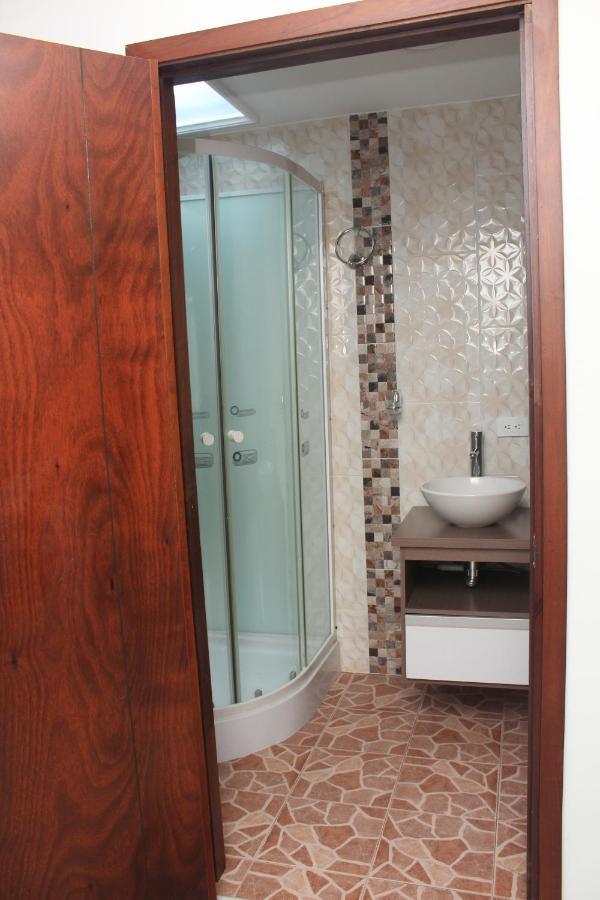 Hotel Velices Buga Dış mekan fotoğraf